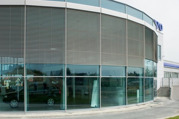 venetian-blinds-2698DD8423-93C7-CEDE-BCA2-ABFF447C6DA4.jpg